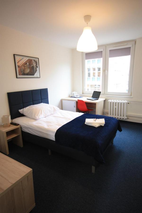 Studencki Dom Marynarza Pasat Hostel Szczecin Luaran gambar