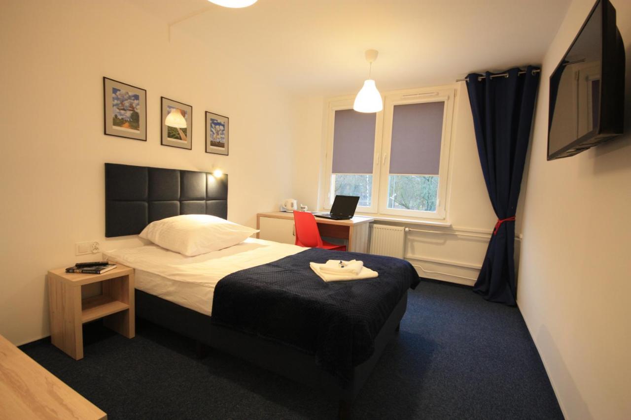 Studencki Dom Marynarza Pasat Hostel Szczecin Luaran gambar