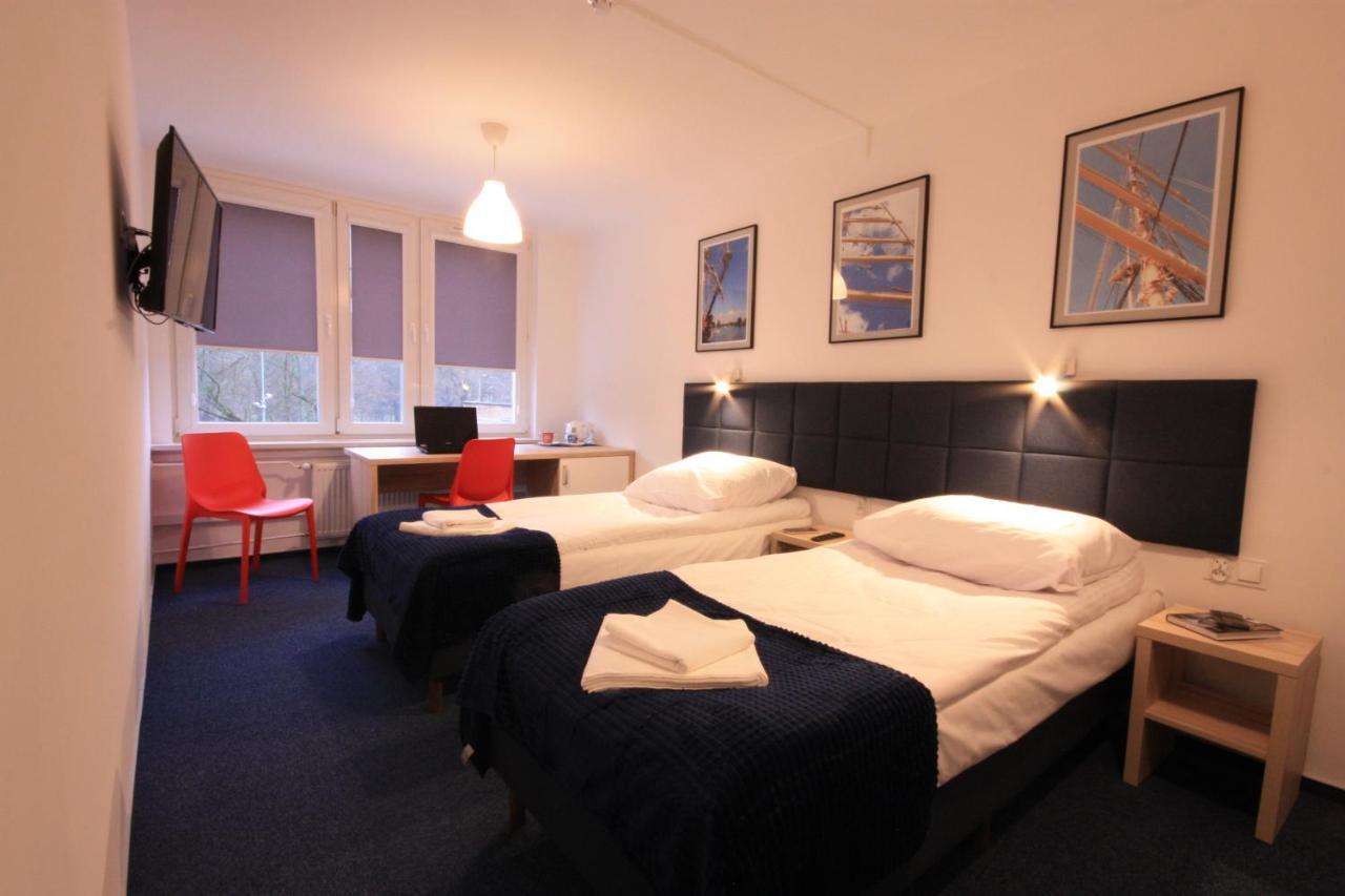 Studencki Dom Marynarza Pasat Hostel Szczecin Luaran gambar