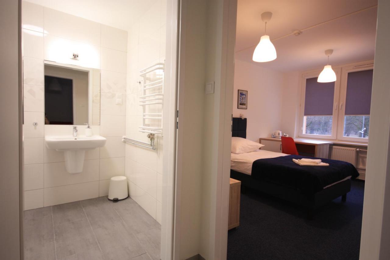 Studencki Dom Marynarza Pasat Hostel Szczecin Luaran gambar